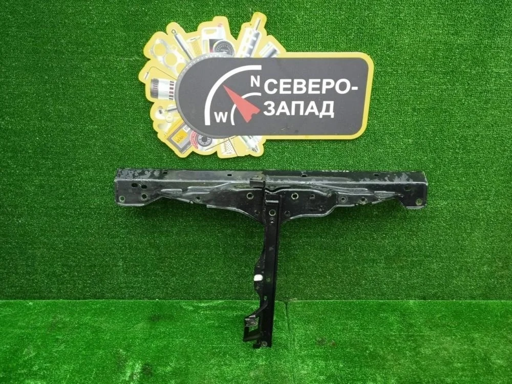 Панель передняя (телевизор) Toyota Land Cruiser 2011 200