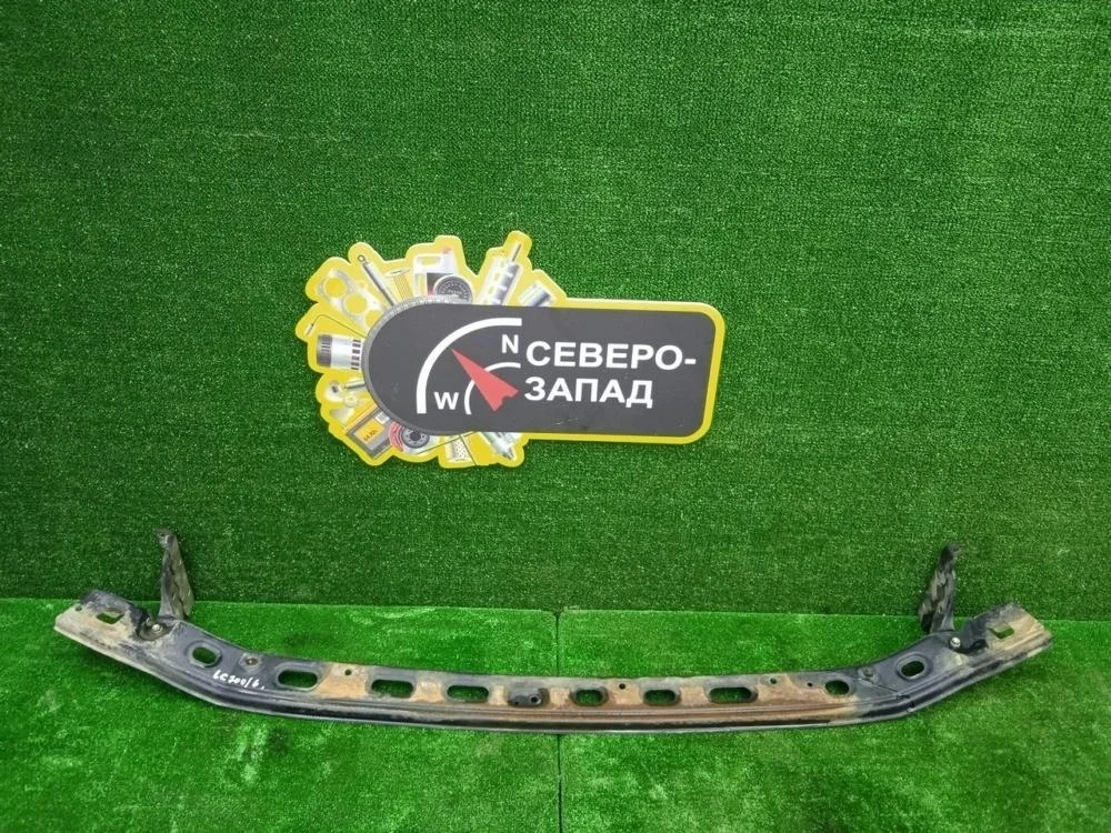 Усилитель бампера Toyota Land Cruiser 2011 200