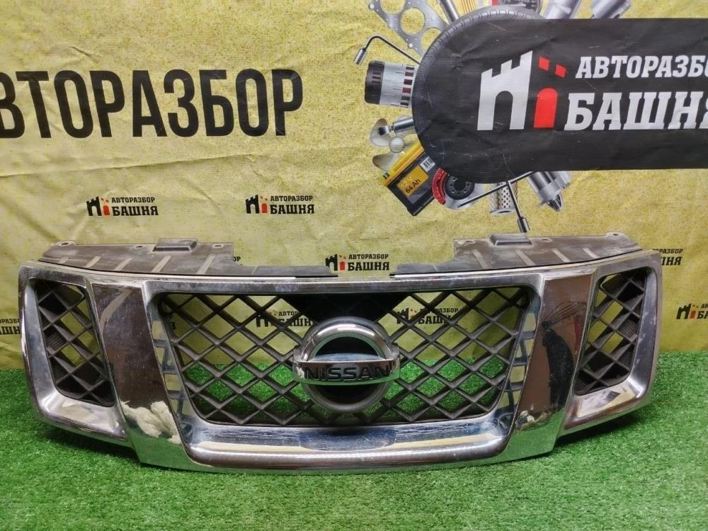 Решетка радиатора Nissan Navara 2014 D40M