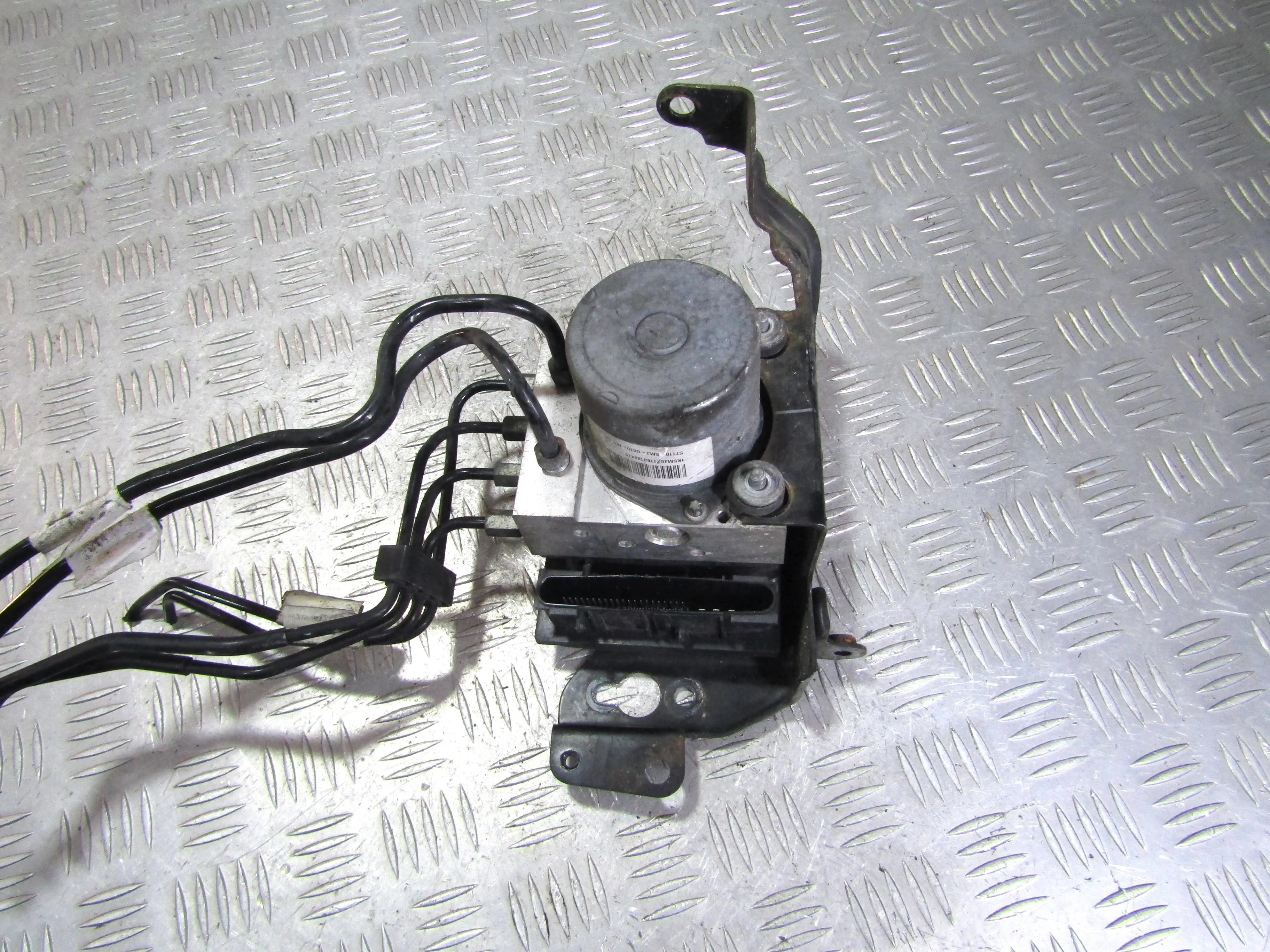 Блок ABS (насос) HONDA Civic 5D 2006-2011