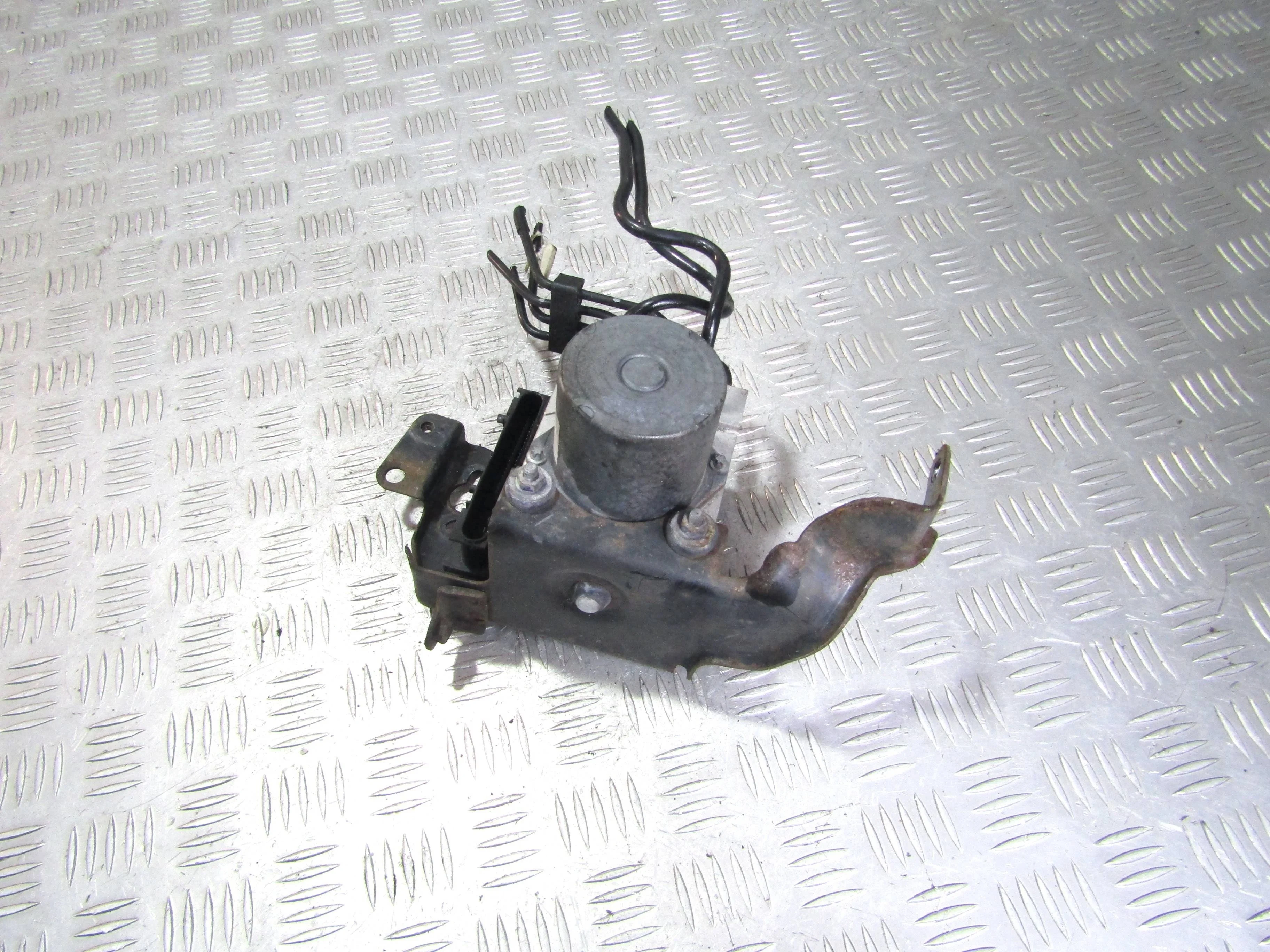 Блок ABS (насос) HONDA Civic 5D 2006-2011