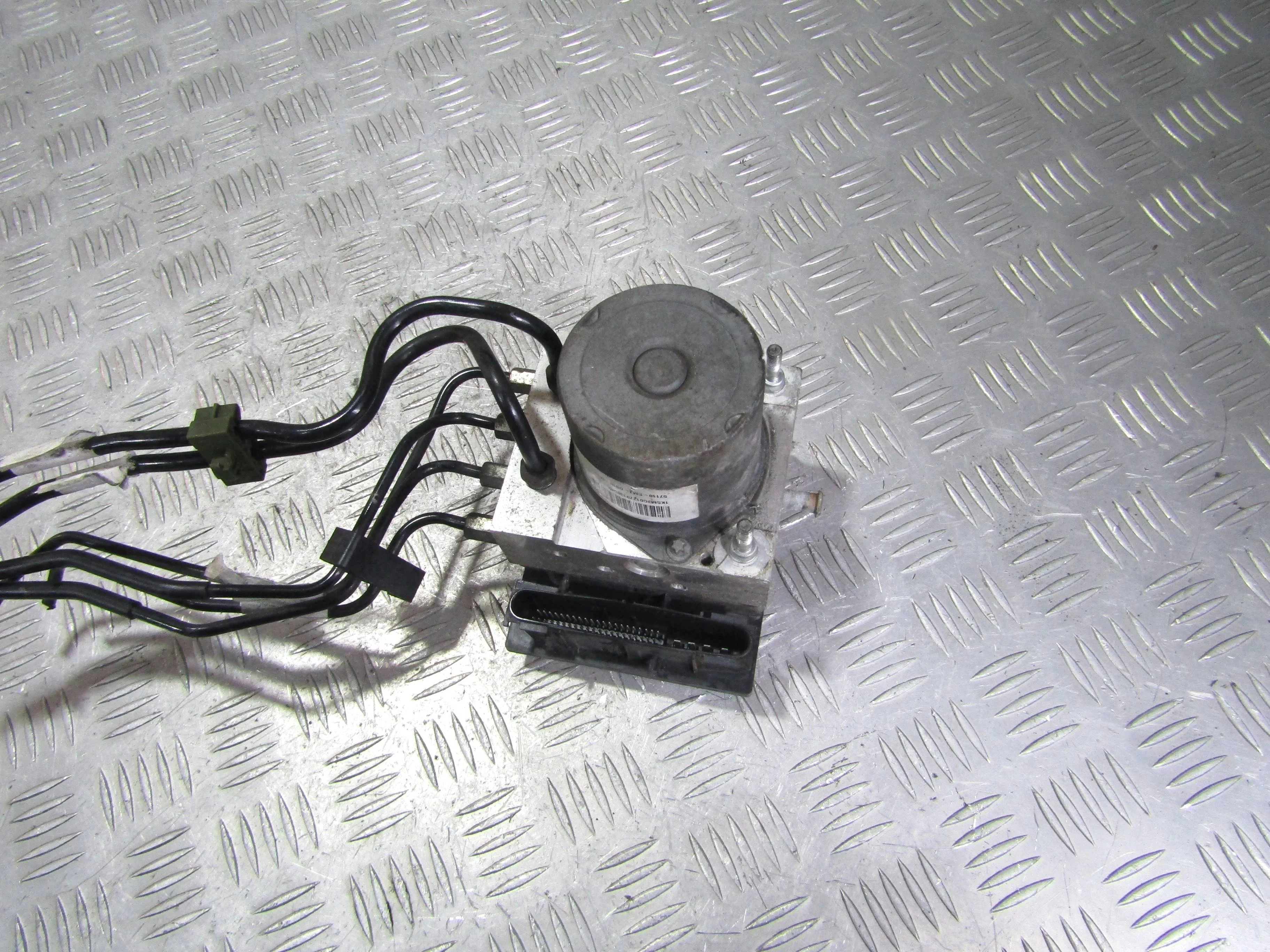 Блок ABS (насос) HONDA Civic 5D 2006-2011