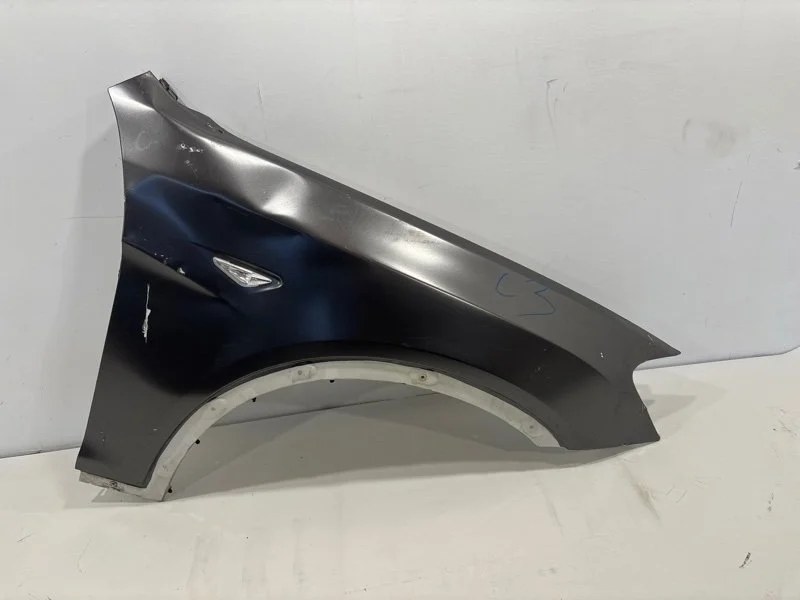 Крыло Bmw X3 2014 41357267324 F25 N47D20C, переднее правое