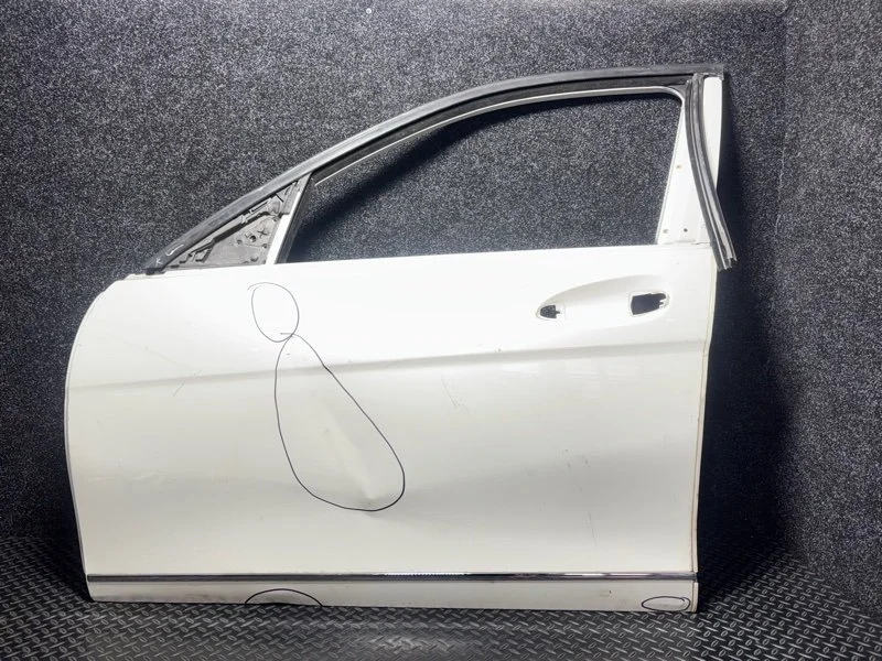 Дверь Mercedes-Benz C-Klasse 2014 A2047220110 W204 M271.820