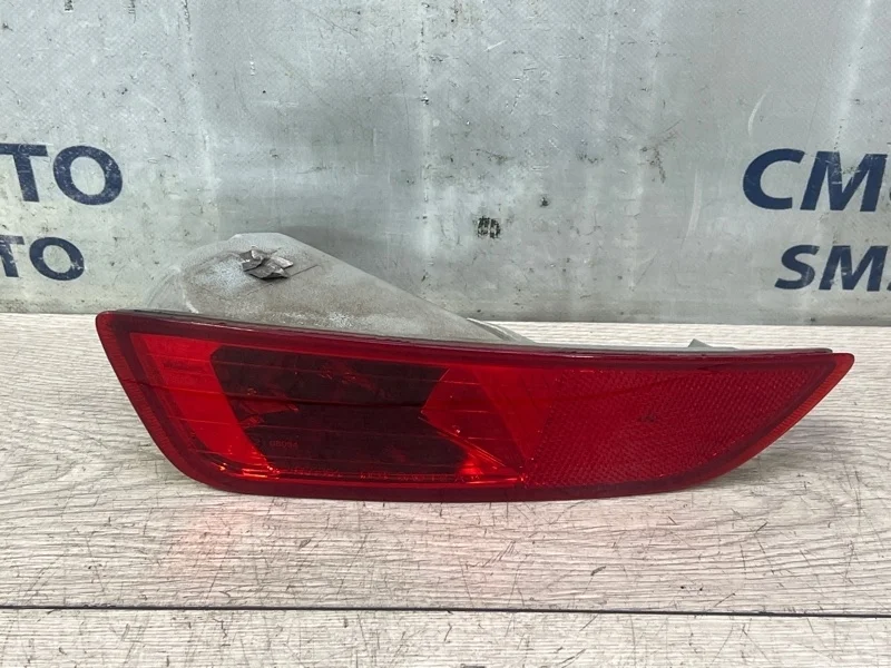 Фонарь габаритный Volvo Xc60 2011 89074901 ХС60 3.0 B6304T4, левый