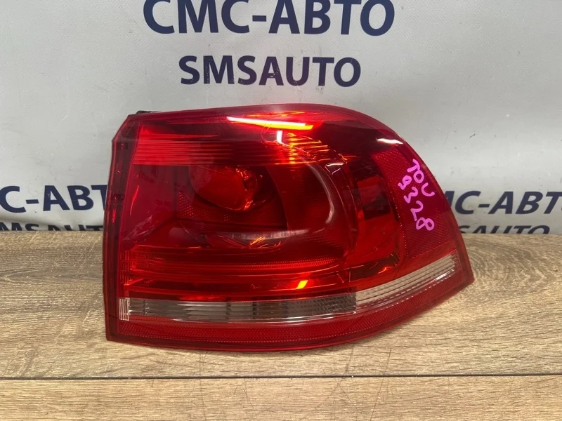 Фонарь на крыло Volkswagen Touareg 7P6945096F NF 3.0 CGE, задний правый