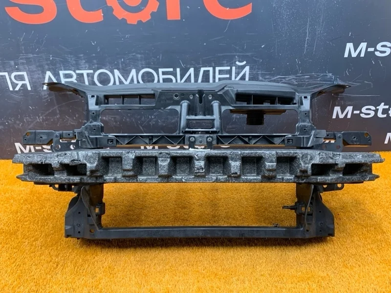 Рамка радиатора Volkswagen Jetta 2006 1K