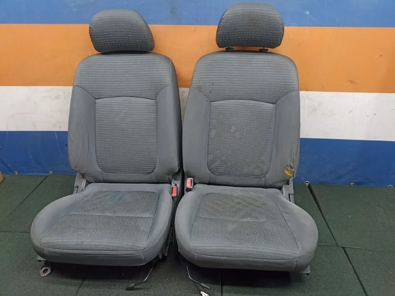 Сиденья комплект Nissan Almera Classic 2006 8705095F1B B10 1.6 QG16DE