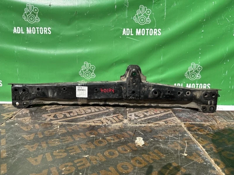 Балка подвески Toyota RAV4 2013-2018 40