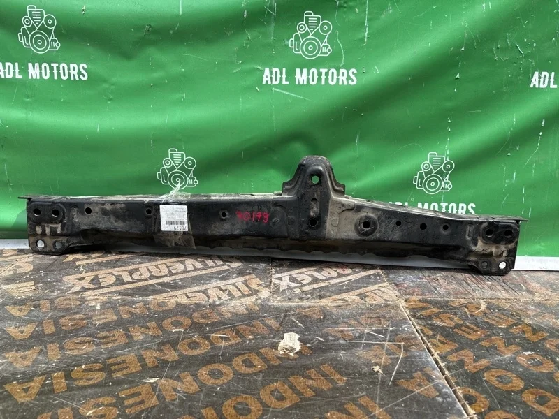 Балка подвески Toyota RAV4 2013-2018 40