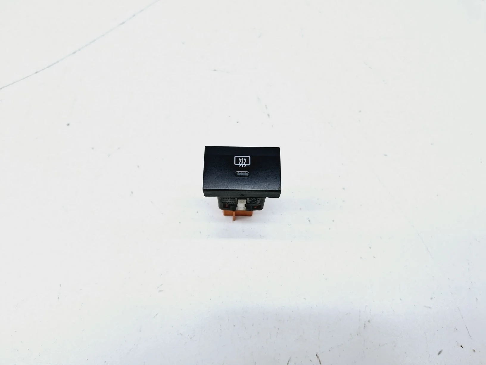 Кнопка обогрева заднего стекла VW Polo Sedan 2010-2020