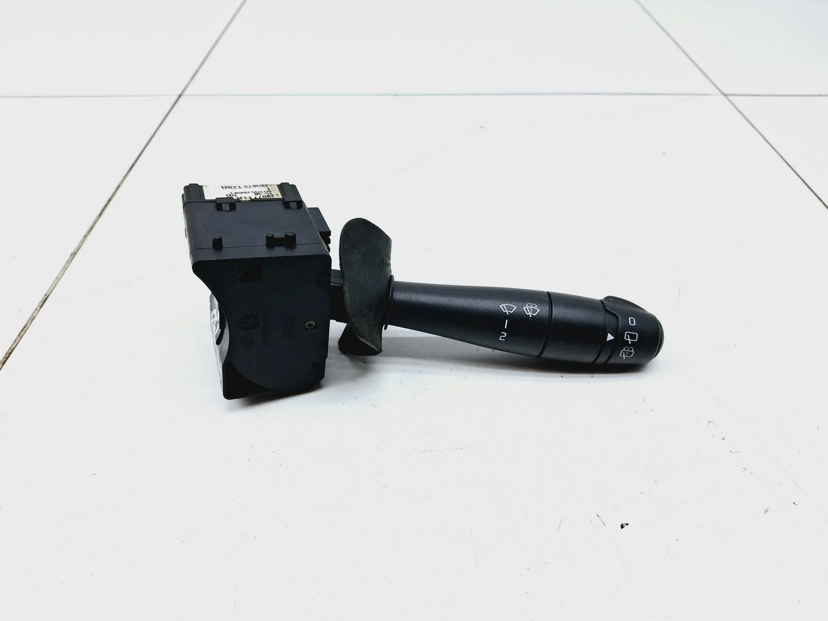 переключатель стеклоочистителей ВАЗ Lada Largus 2012>