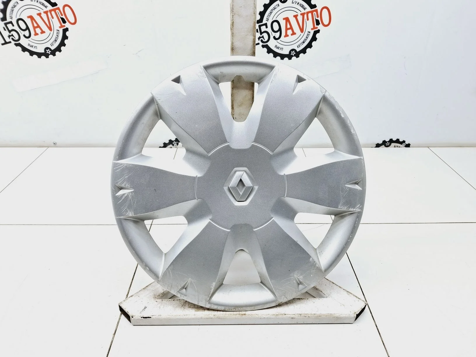 колпак декоративный Renault Logan II 2014>