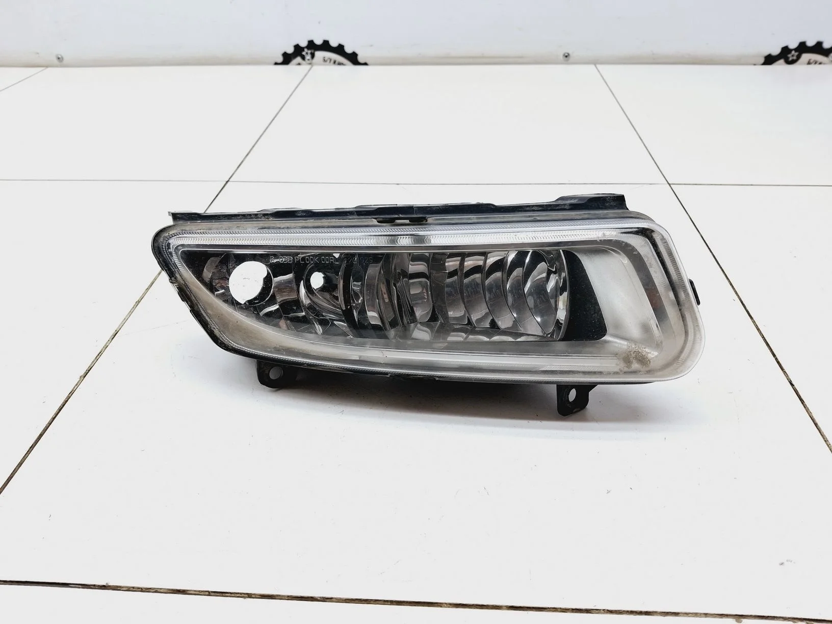 фара противотуманная VW Polo Sedan 2010-2020