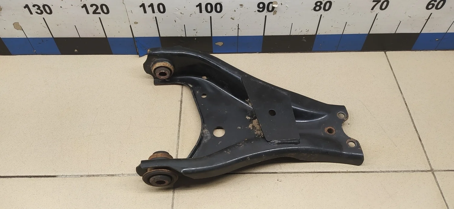 Рычаг передний левый Duster 2012>