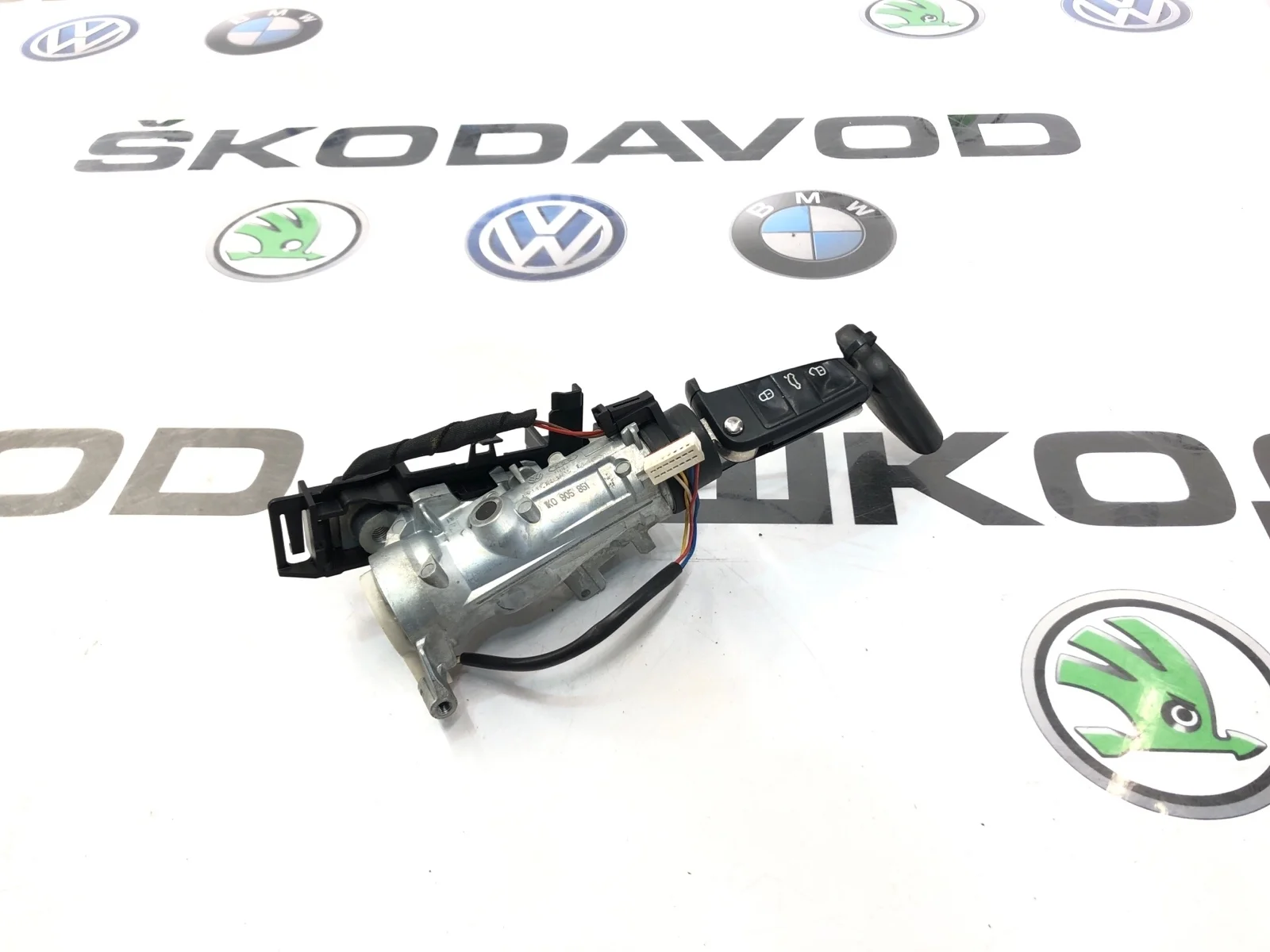 Замок зажигания Skoda Octavia 2015 1K0905851 A7 (5E) 2.0 CRMB