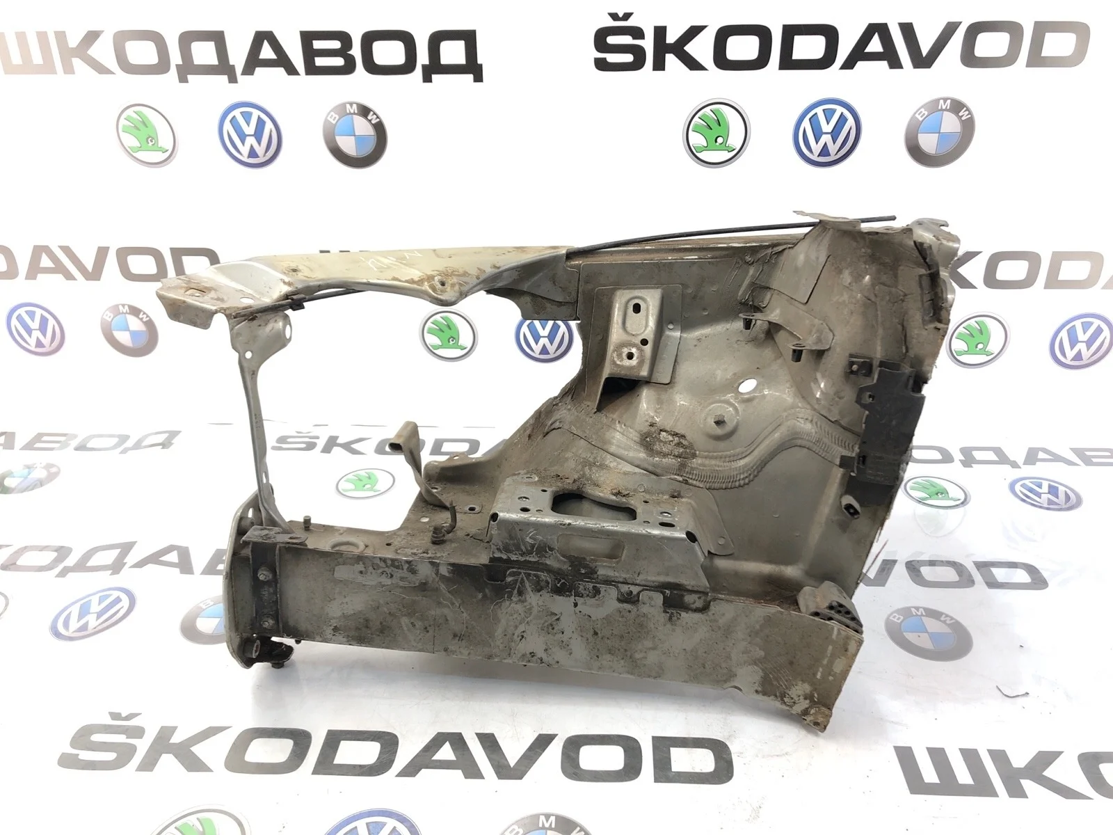 Лонжерон Skoda Octavia 2011 1Z0810366A A5 (1Z) 1.2 CBZB, передний правый
