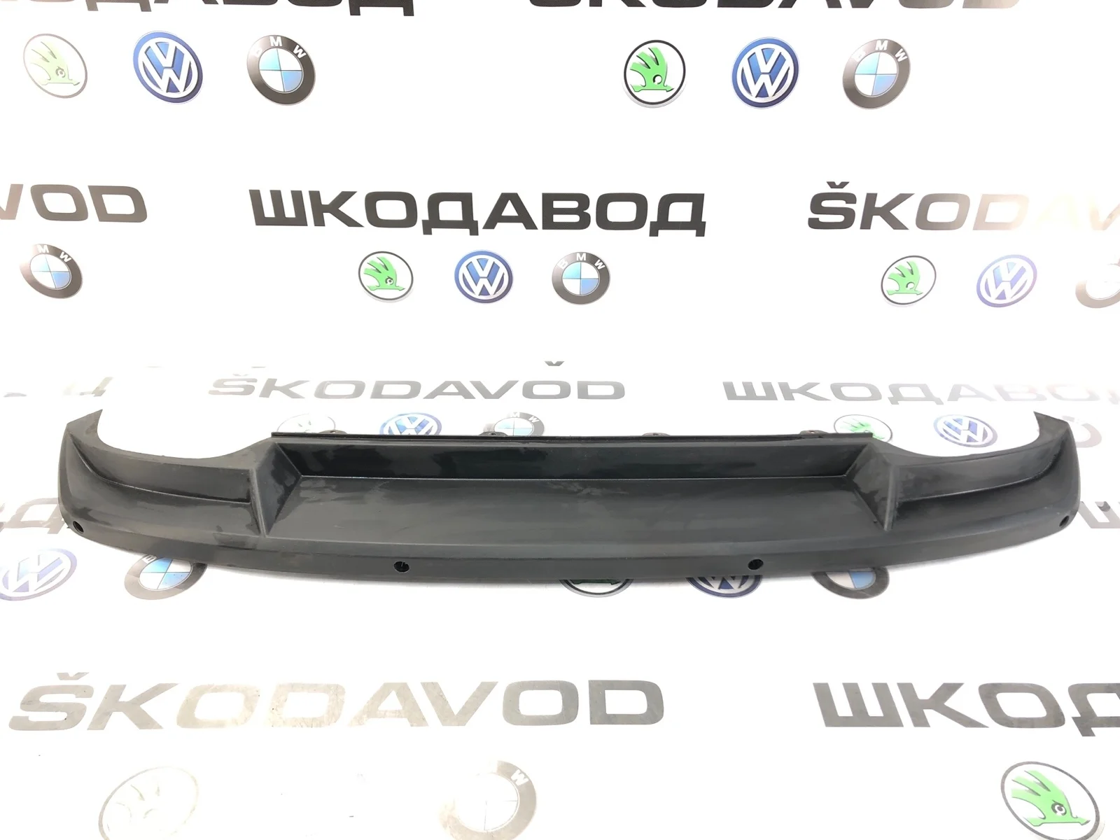 Накладка бампера Skoda Octavia 2015 5E5807521A A7 (5E) 2.0 CRMB, задняя