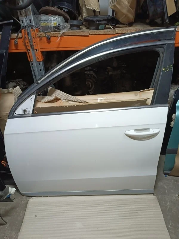 Дверь Volkswagen Passat B7 ALLTRACK 2012 365