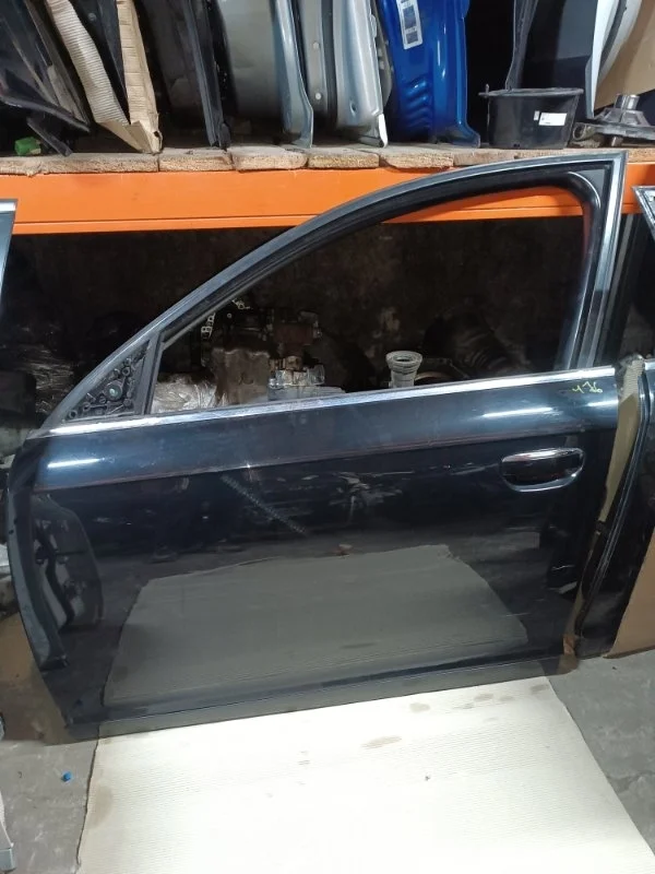 Дверь Audi A6 2008 4F2