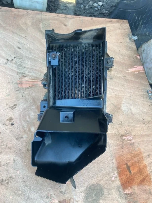Радиатор АКПП Toyota Land Cruiser 2010 3292060191 URJ200 1VD-FTV 4.5