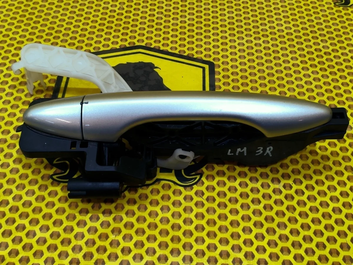 Ручка двери внешняя Hyundai IX35 2013 LM