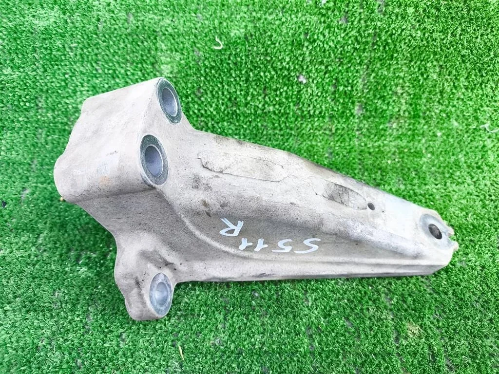 Б.у. кронштейн опоры двигателя INFINITI QX70 S51 INFINITI QX70 S51