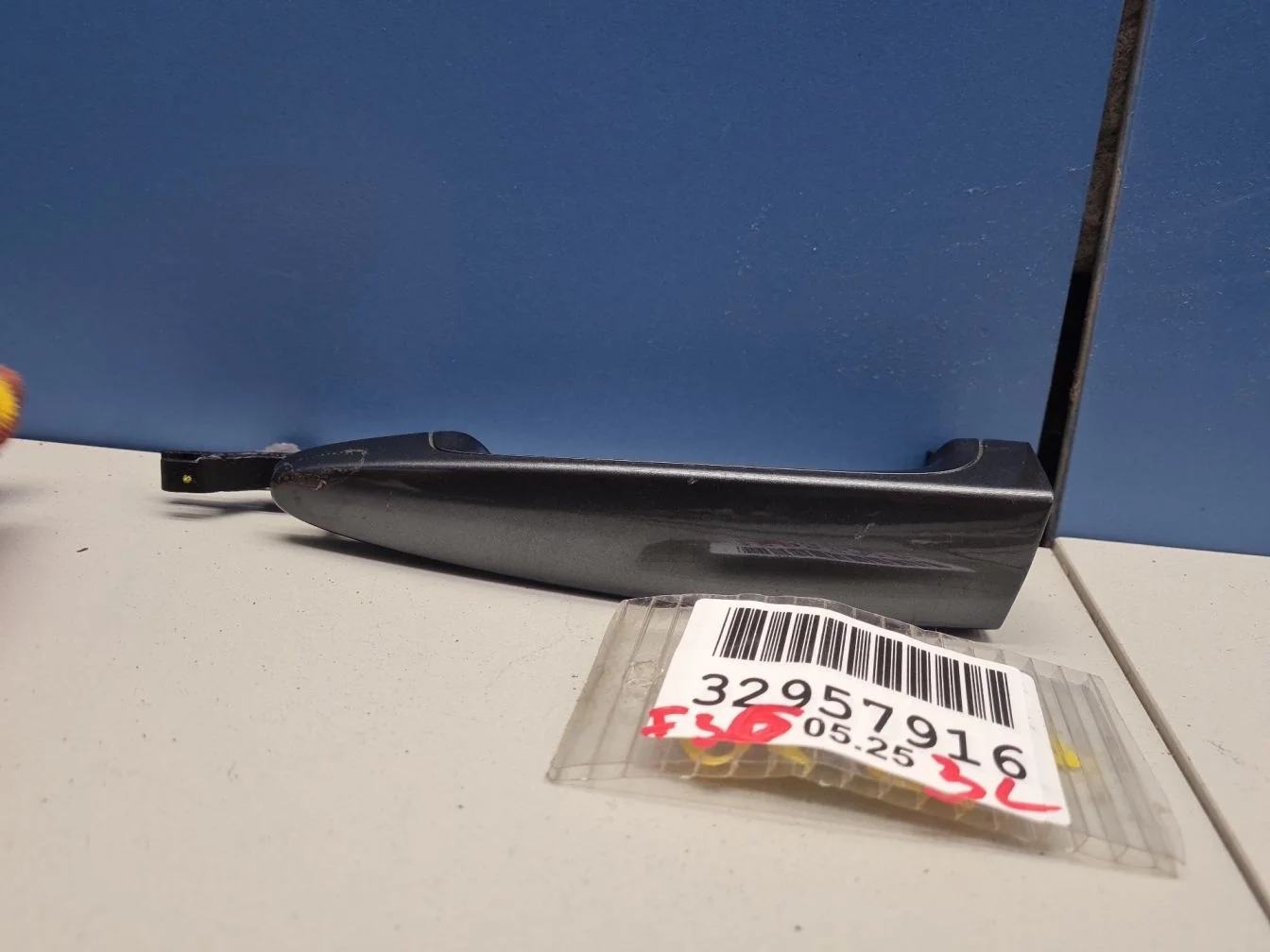 Ручка двери нaружная левая для BMW 4 F36 Gran Coupe 2013-2020