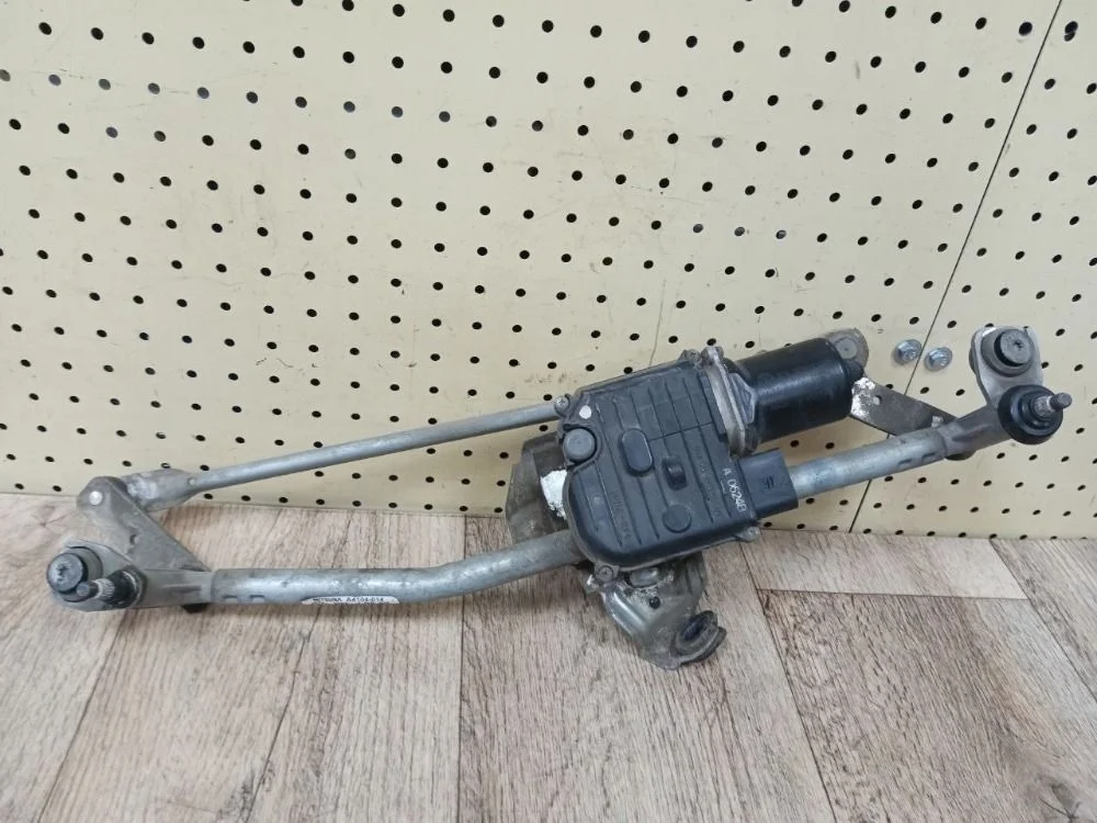 Трапеция стеклоочистителей Volkswagen Passat CC B6 (2008—2012) Passat CC B6 (2008—2012) 357 358