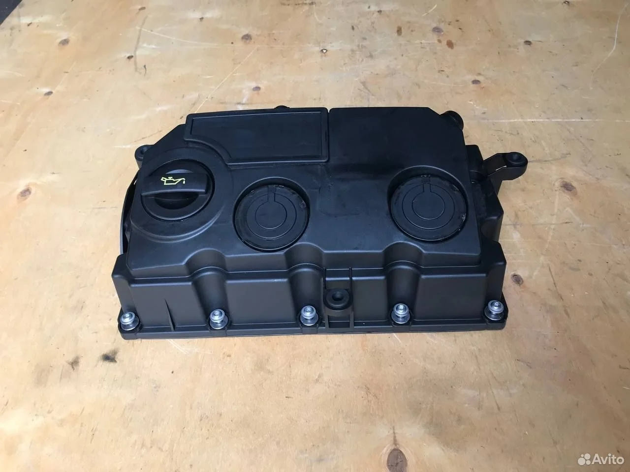 Клапанная крышка vag 03g103469g