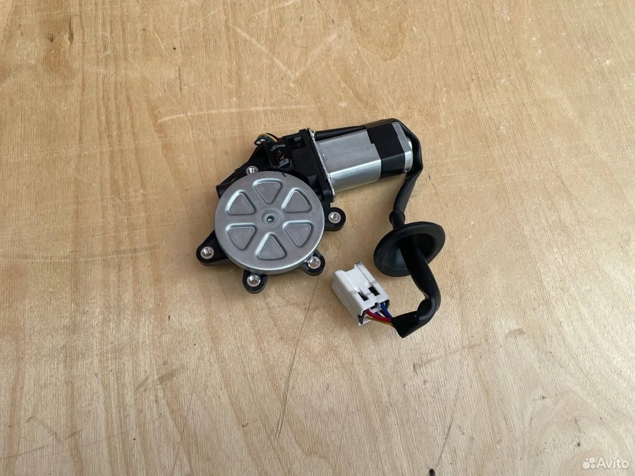 Мотор стеклоподъемника nissan murano z50 6 pin