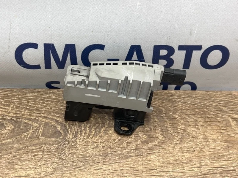 Замок капота Mercedes-Benz E-Class A2128800160 C207 271.860
