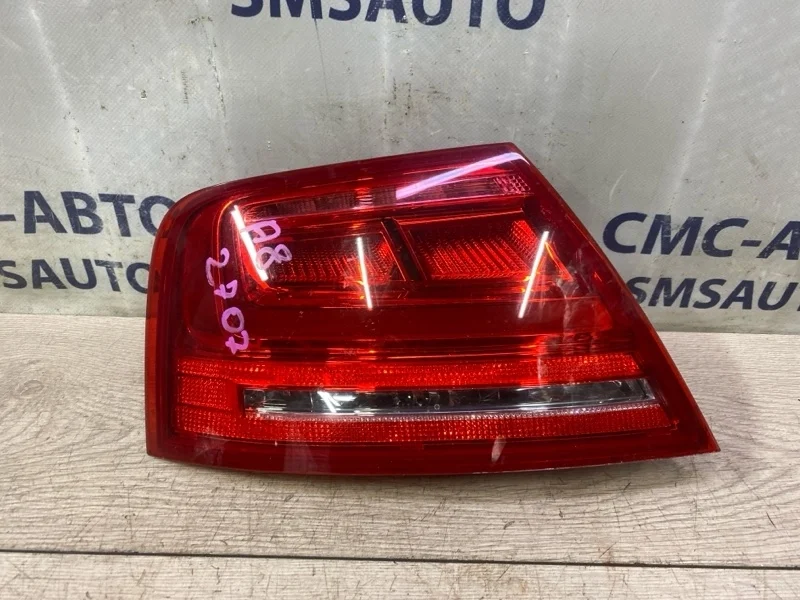 Фонарь на крыло Audi A8 2011 4H0945095 D4 4.2 CDR, задний левый