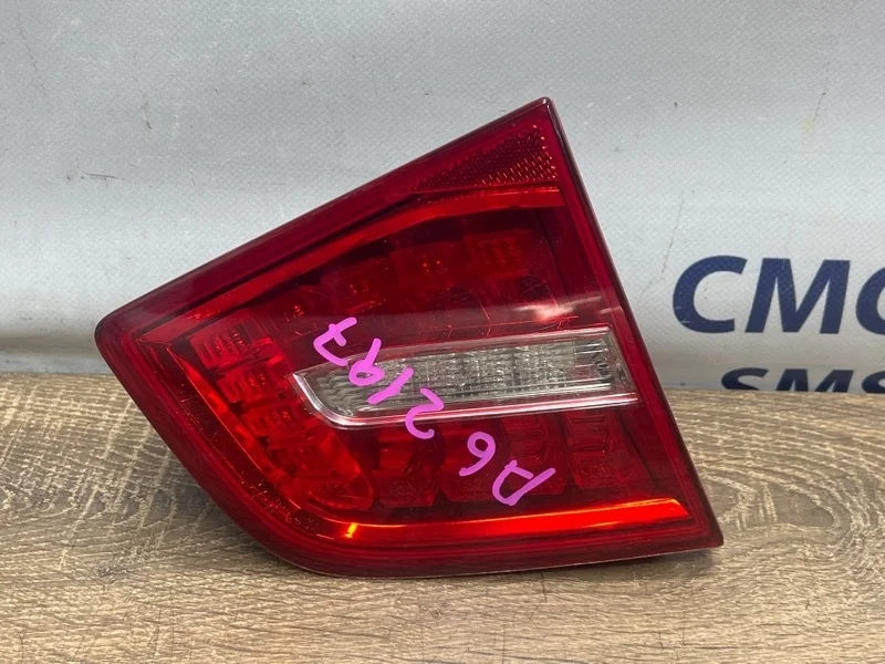 Фонарь крышки багажника Audi A6 2010 4F5945093E C6 2.8 CCE, задний левый