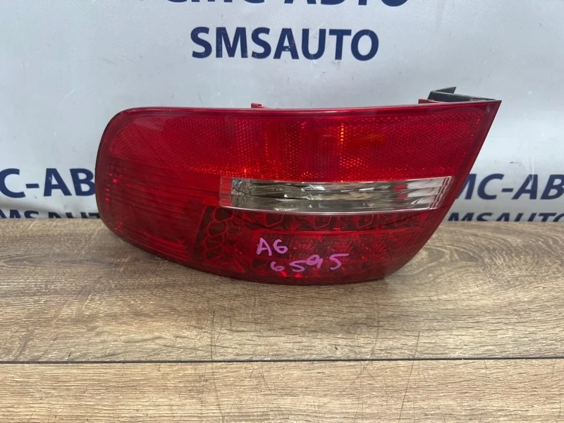Фонарь на крыло Audi A6 2009 4F9945096E C6 3.0 CAJ, задний правый
