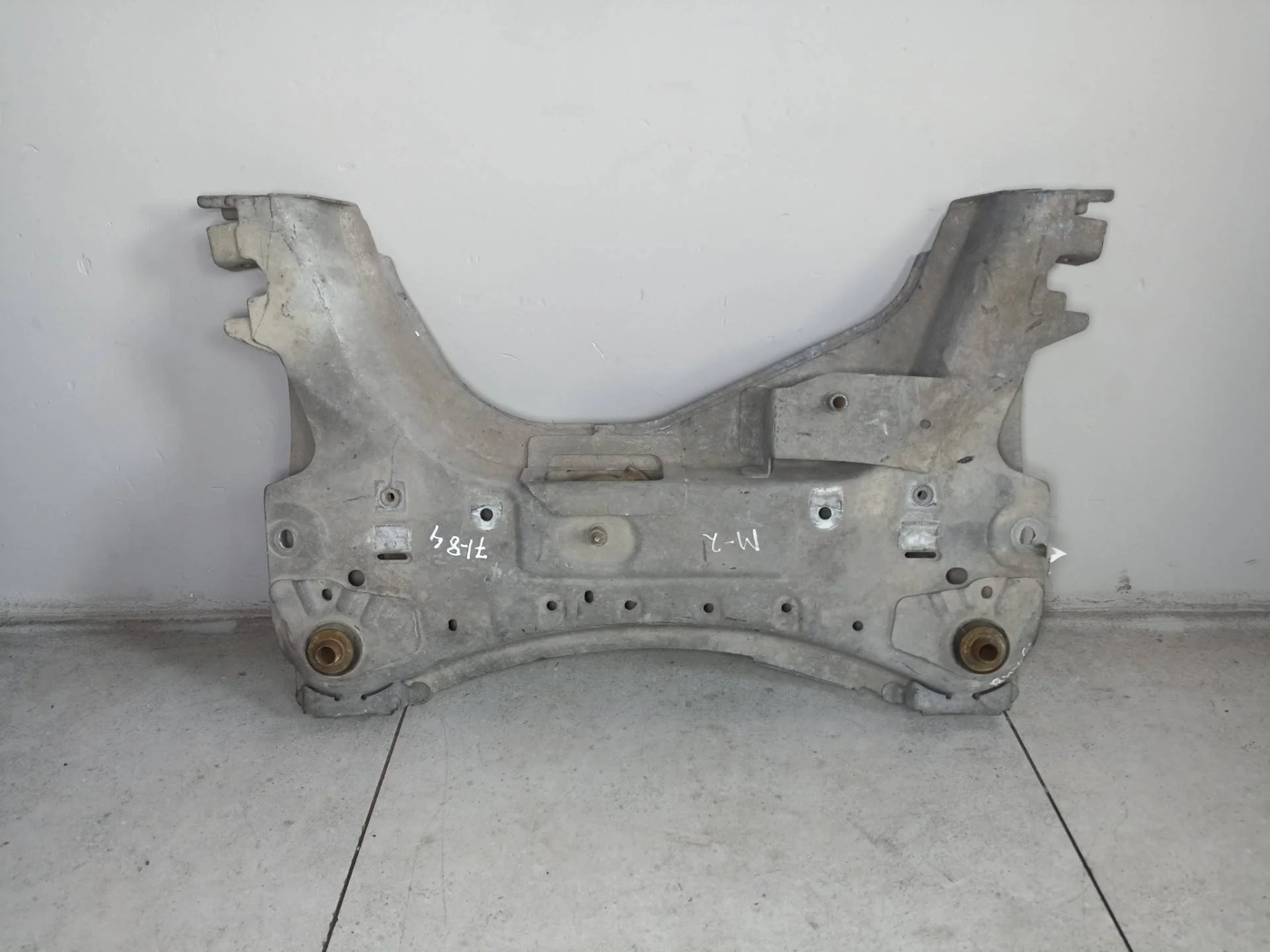 Передняя балка (подрамник) Renault Megane 2 2006