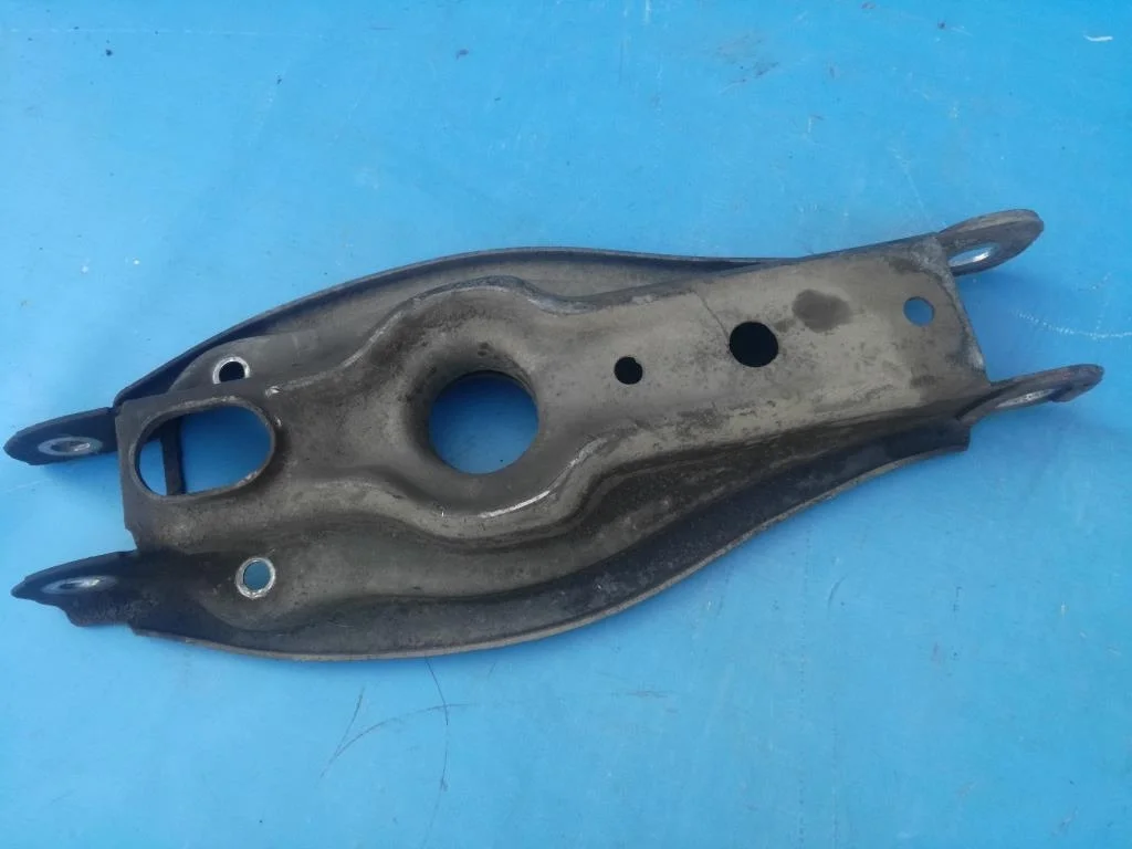 рычаг BMW 3-серия E90/E91  N47D20A 177 лс 320d