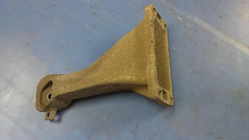 кронштейн двигателя BMW X5 E53  M54B30 231 лс 3.0i