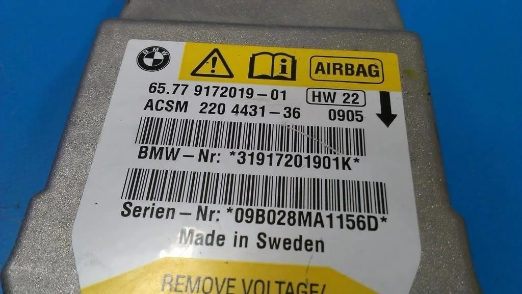 блок управления airbag BMW 5-серия E60/E61  N53B30A 218 лс 525i