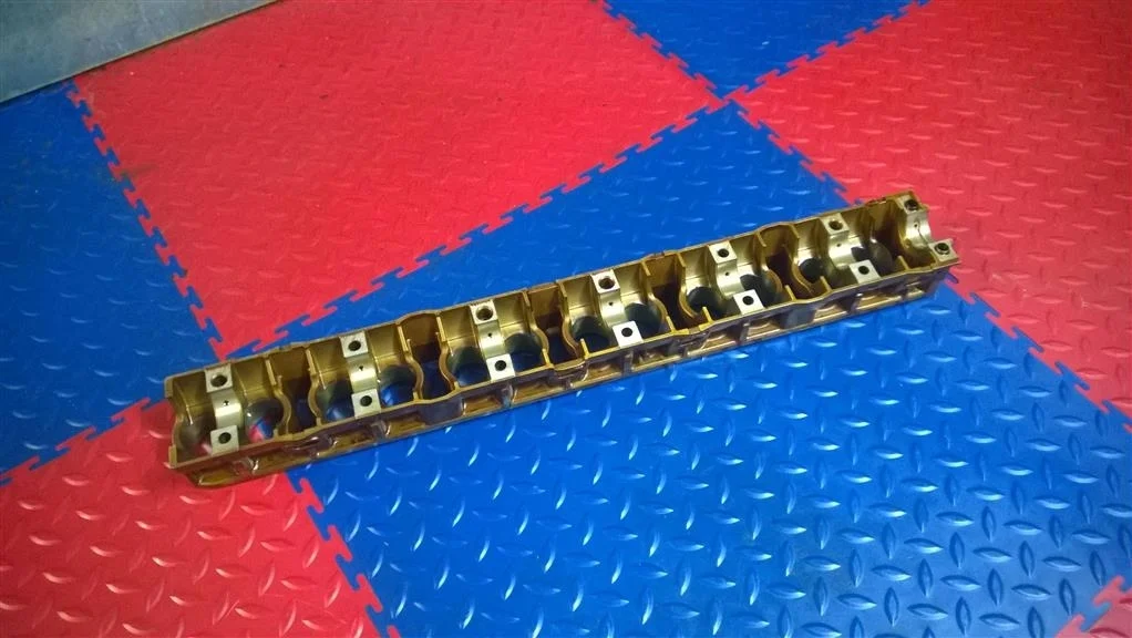 постель распредвала BMW X5 E53  M54B30 231 лс 3.0i