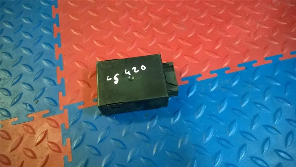 блок подачи воздуха BMW X5 E53  M62B44 286 лс 4.4i