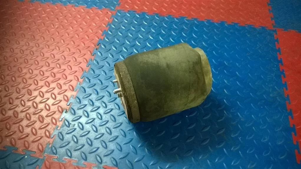 пневмобаллон BMW X5 E53  N62B44 320 лс 4.4i