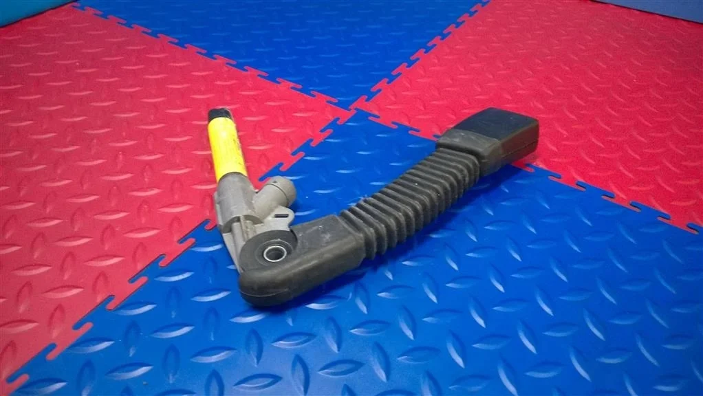 натяжитель ремня BMW X3 E83  N47D20A 177лс 2.0D