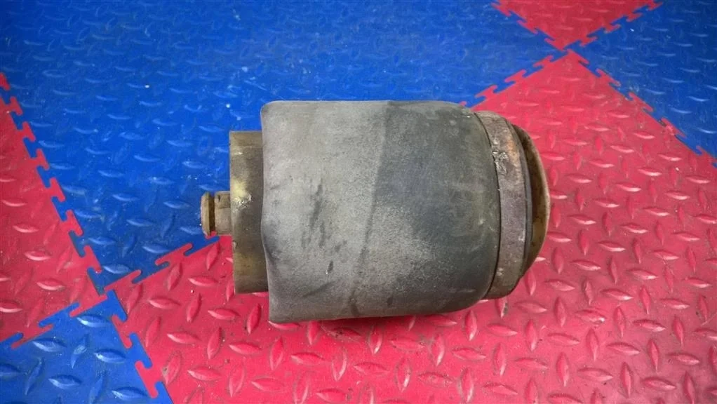 пневмобаллон BMW X5 E53  M54B30 231 лс 3.0i