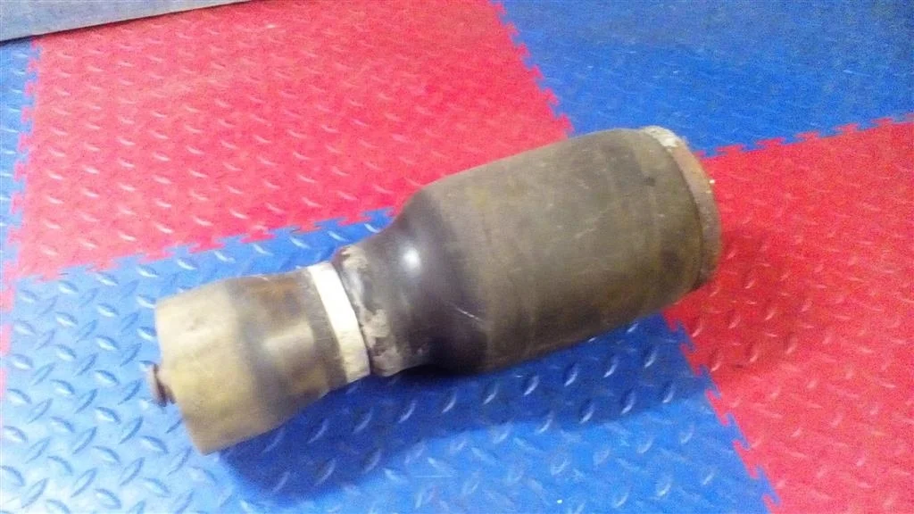 пневмобаллон BMW X5 E53  M62B44 286 лс 4.4i