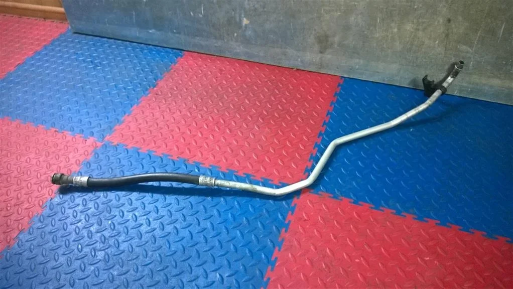 трубка системы охлаждения акпп BMW X5 E53  M57/TU 218 лс 3.0d