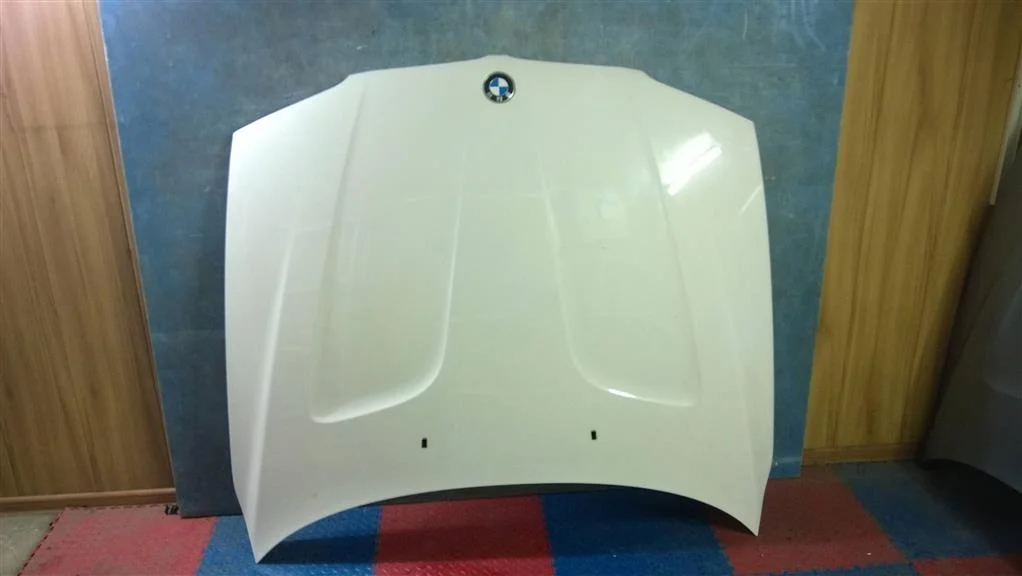 капот BMW X3 E83  N47D20C 143лс 1.8D