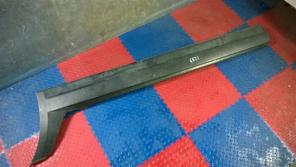 накладка порога внешняя BMW X3 E83  N52B30 272лс  3.0i