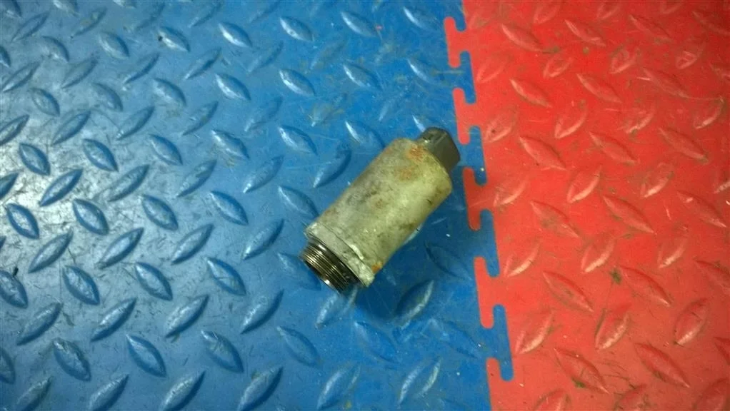 клапан электромагнитный BMW X3 E83  M54B30 231 лс 3.0i