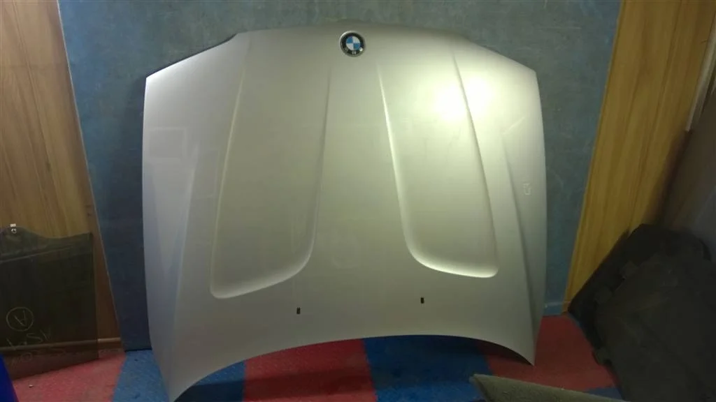 капот BMW X3 E83  M54B30 231 лс 3.0i